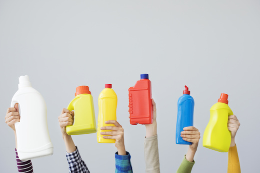 Flaconi dei detersivi: 5 idee di riciclo creativo